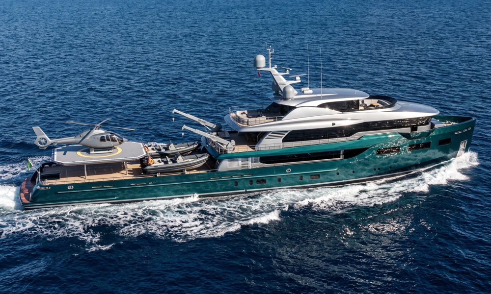 52m Shadow Yacht