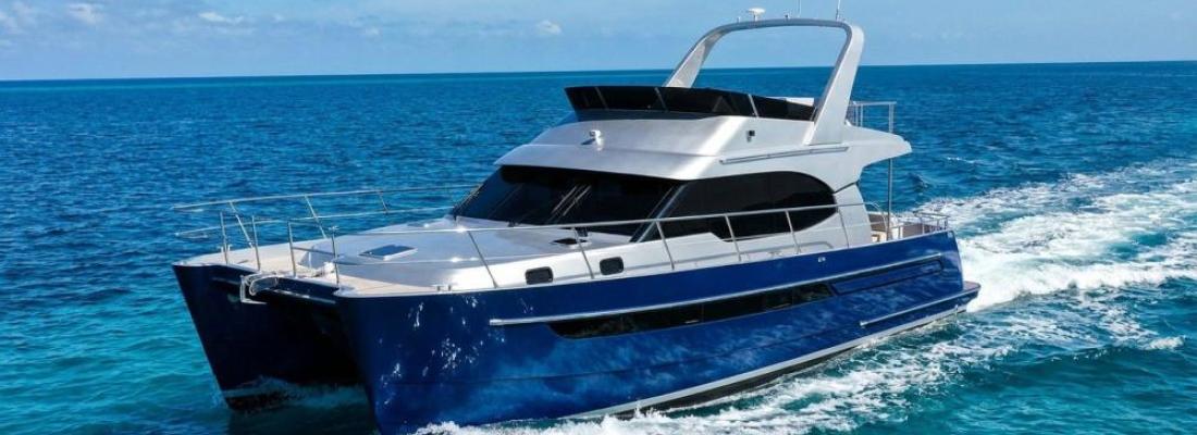 12.5m Catamaran Motor Yacht