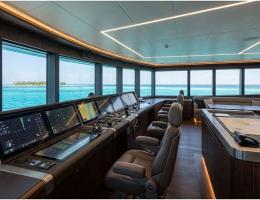 Catamaran Mega Yacht 120m Bridge