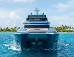 Catamaran Super Yacht 30m Bow
