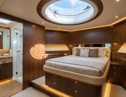 Catamaran Sports Yacht Statesroom